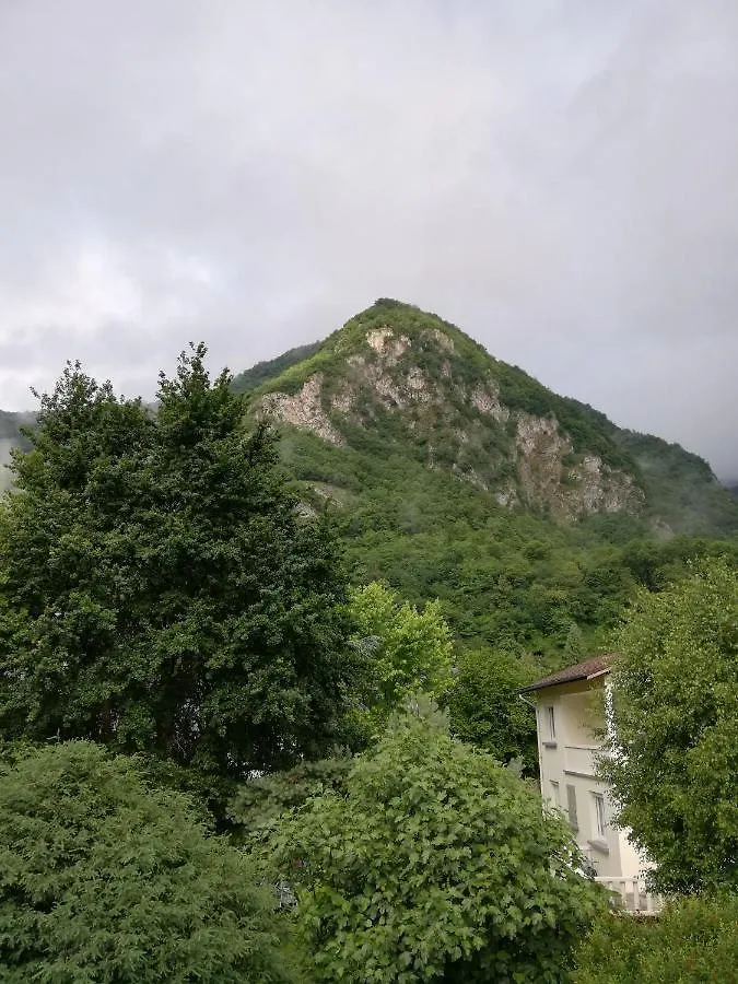 Bed and Breakfast Le domaine des 3 marmottes à Cierp France