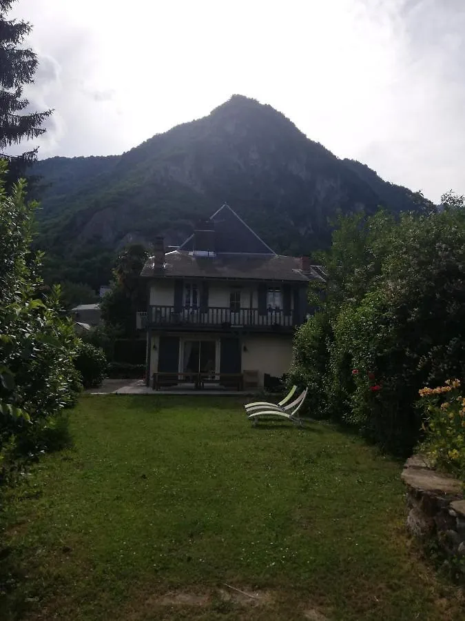 Bed and Breakfast Le domaine des 3 marmottes à Cierp