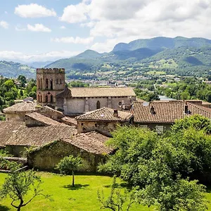 Aparthotel Terres De France - Domaine Du Palais