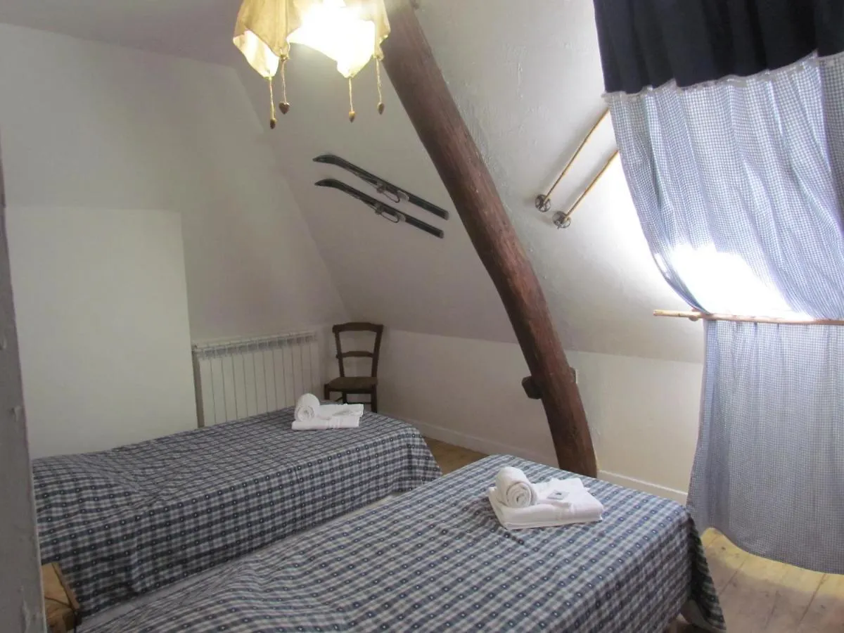 *** Bed & Breakfast Le Domaine Des 3 Marmottes Chambres D' Hotes Cierp France