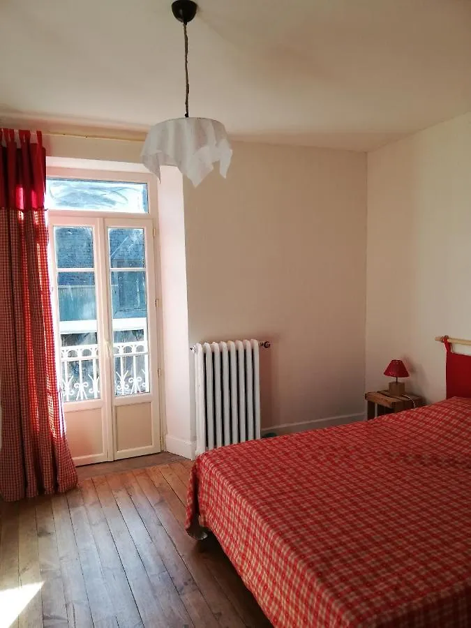 *** Bed & Breakfast Le Domaine Des 3 Marmottes Chambres D' Hotes Cierp France