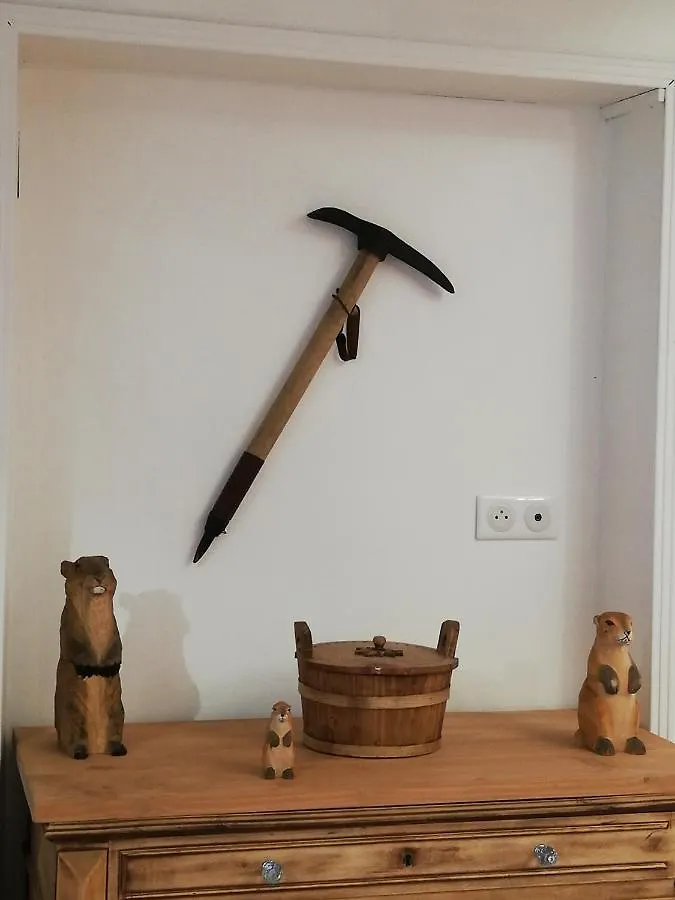 Le Domaine Des 3 Marmottes Chambres D' Hotes Cierp Bed & Breakfast