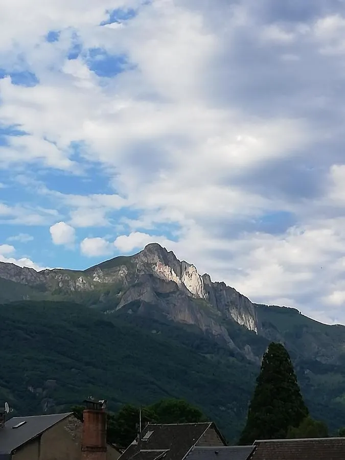 Le Domaine Des 3 Marmottes Chambres D' Hotes Cierp France